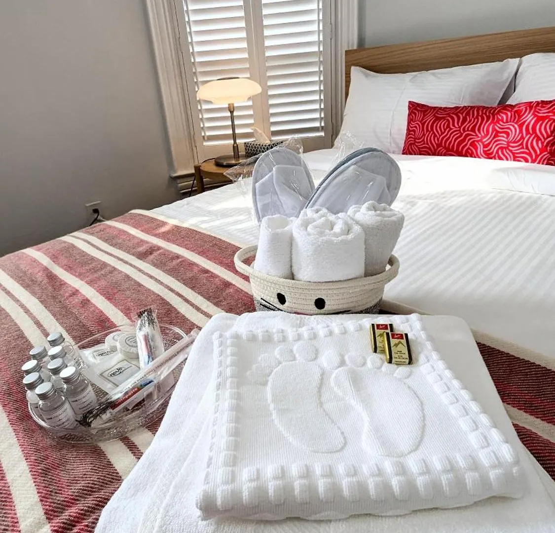 Cozy Room With Private Kitchen, Private Bathroom Toronto 0*,